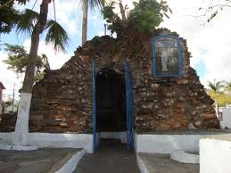Praça da Gruta 