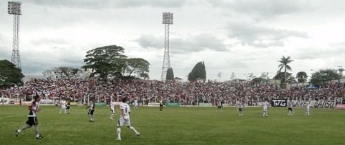 Estádio Municipal Fausto Alvim