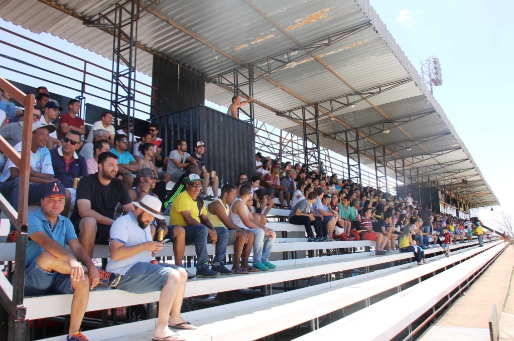 Estádio Municipal Fausto Alvim