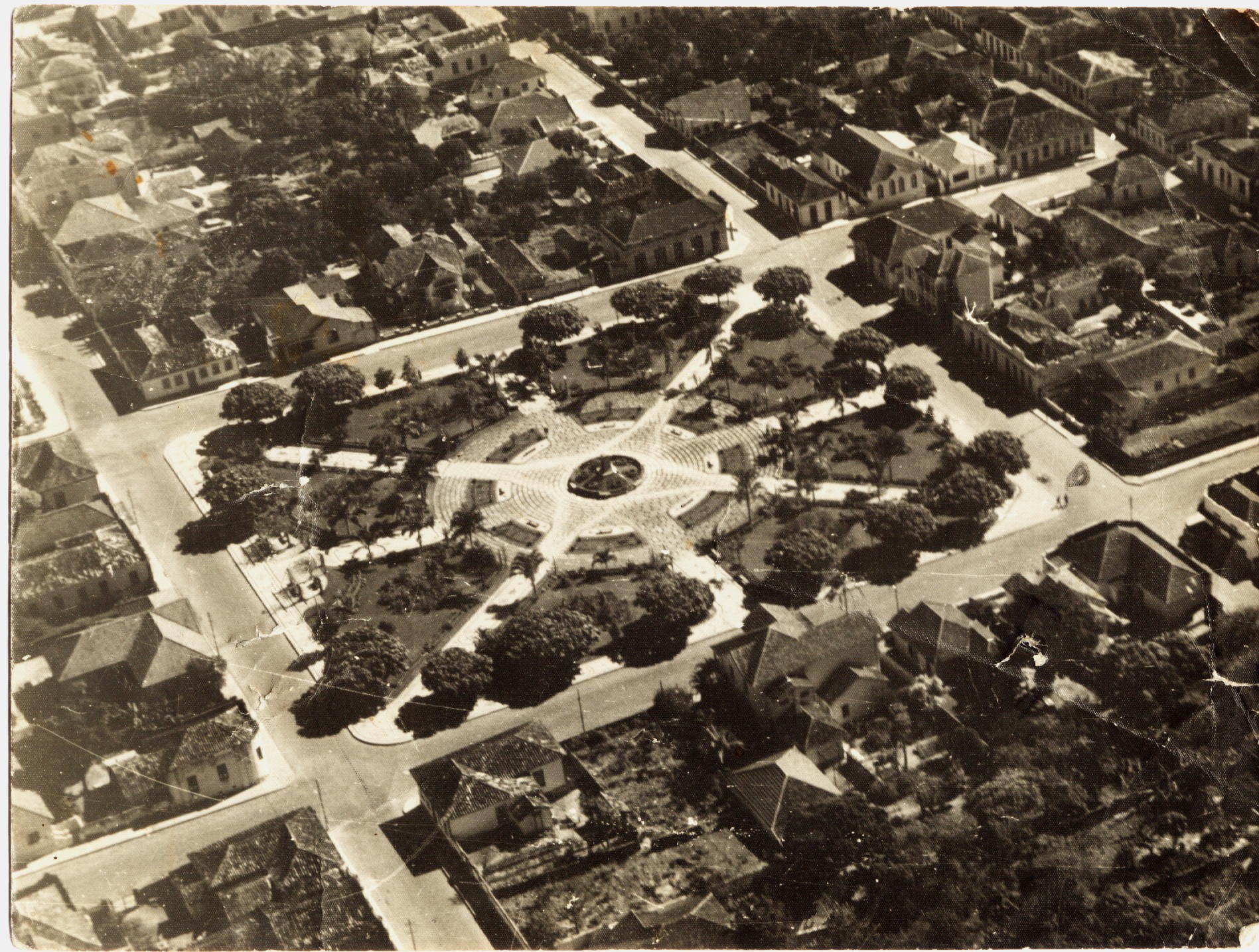 Praça Governador Valadares