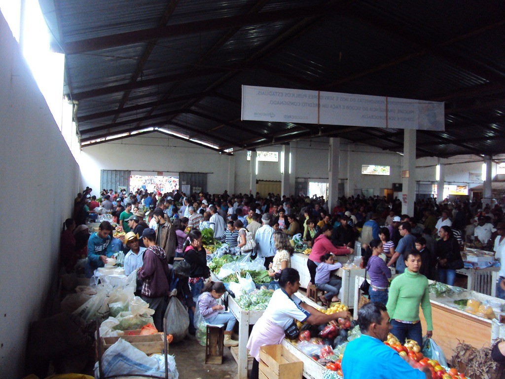 Feira Livre de Capelinha