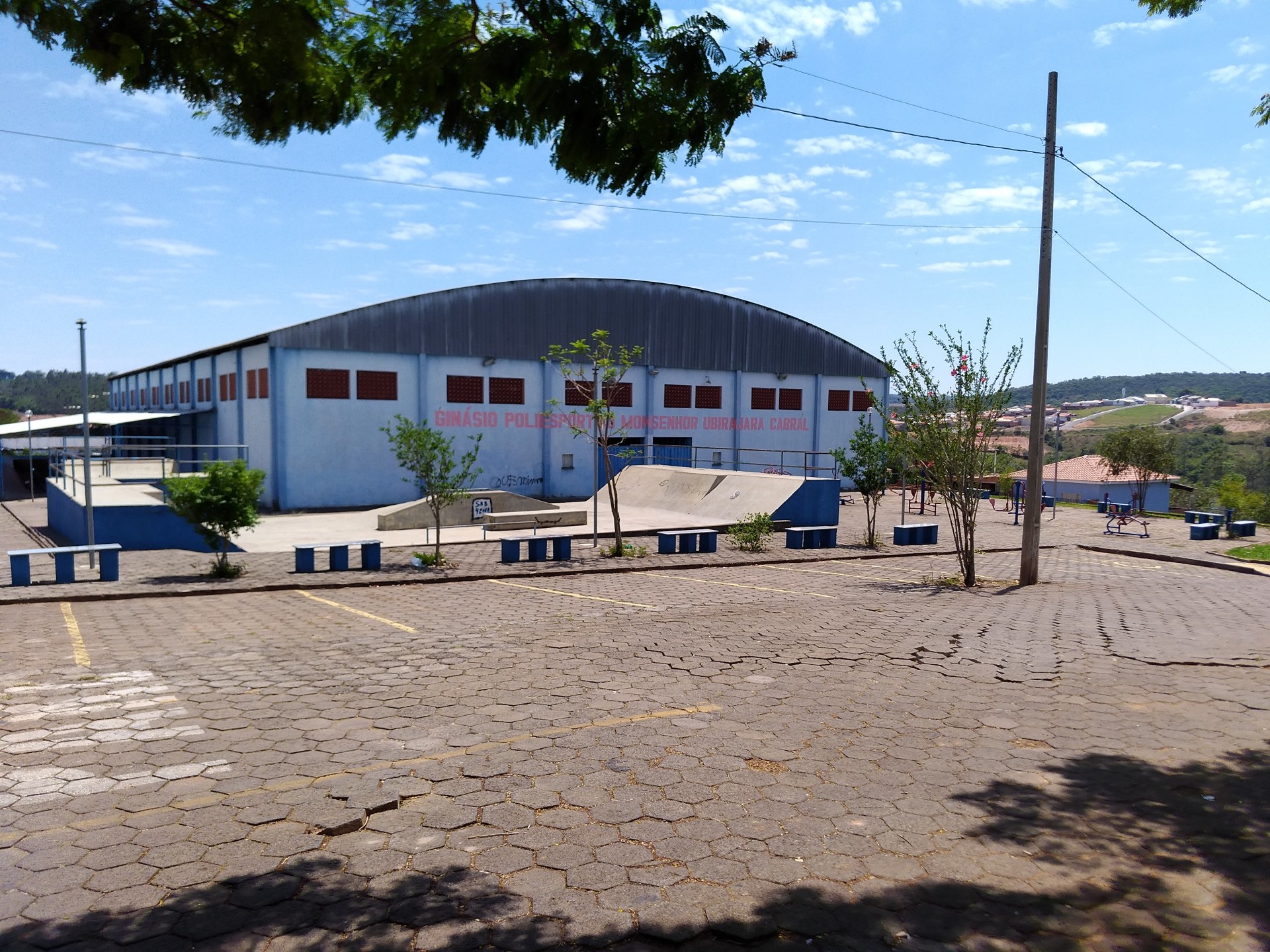 Poliesportivo