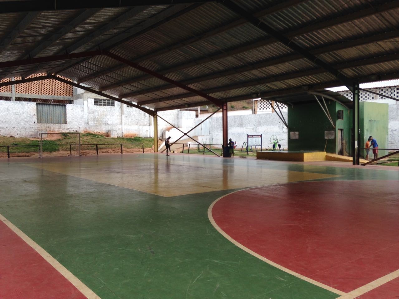Quadra Poliesportiva de São José do Jacuri