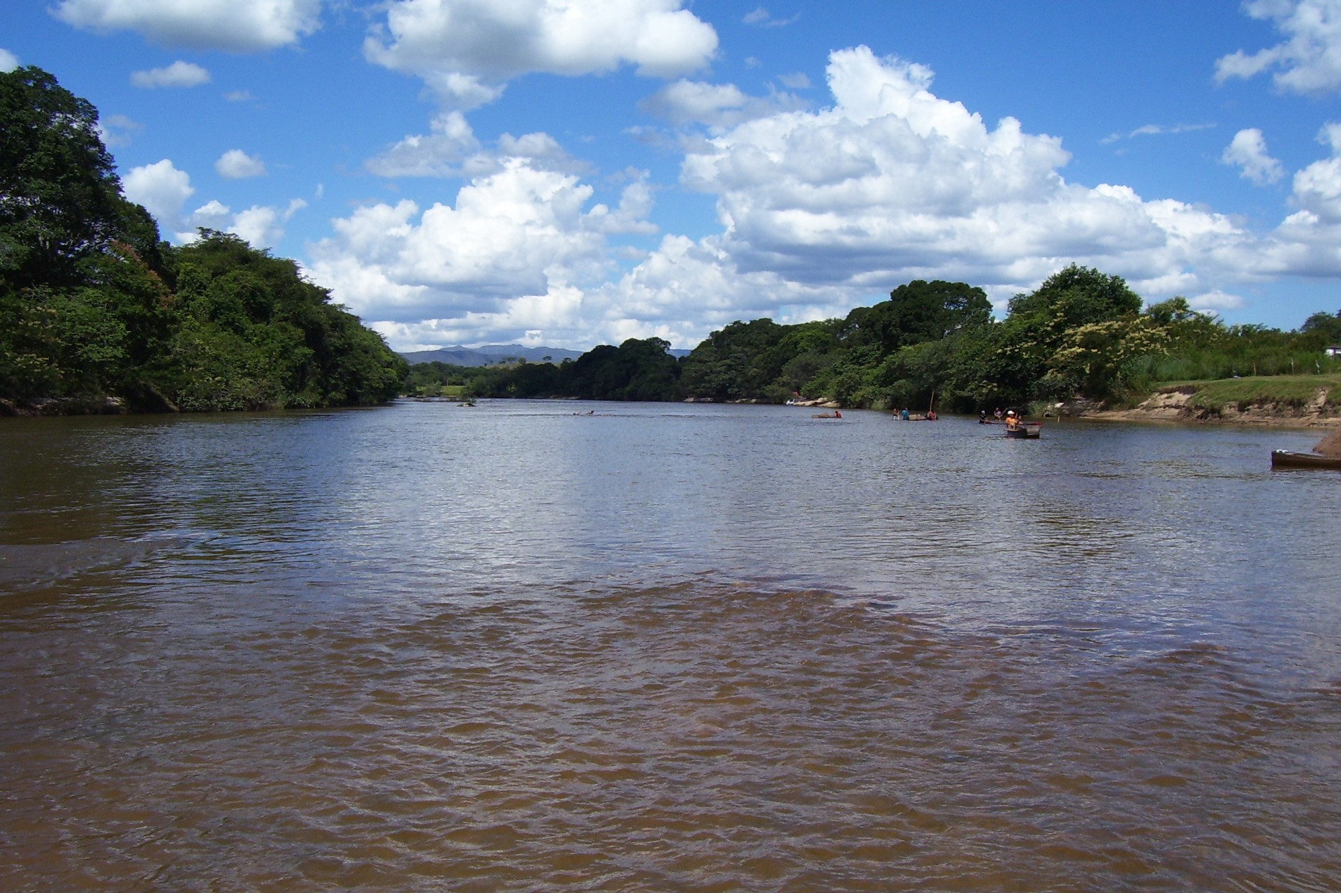 Praia do Rio Paraúna