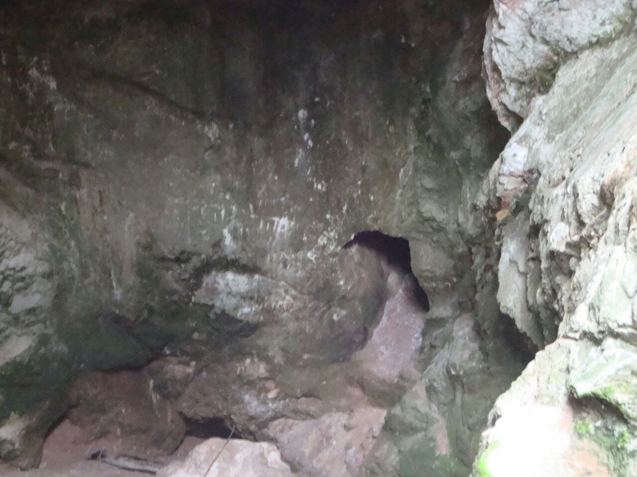 Gruta do Ponto Chic
