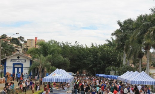 Feira Municipal de Arte, Artesanato e Comidas Típicas de Pedro Leopoldo