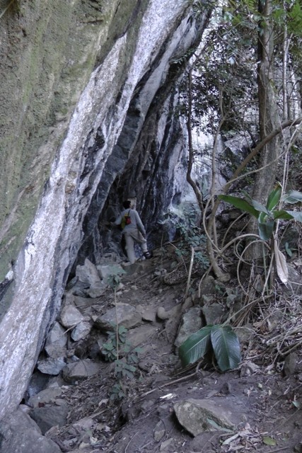 Pedra da Rachadura