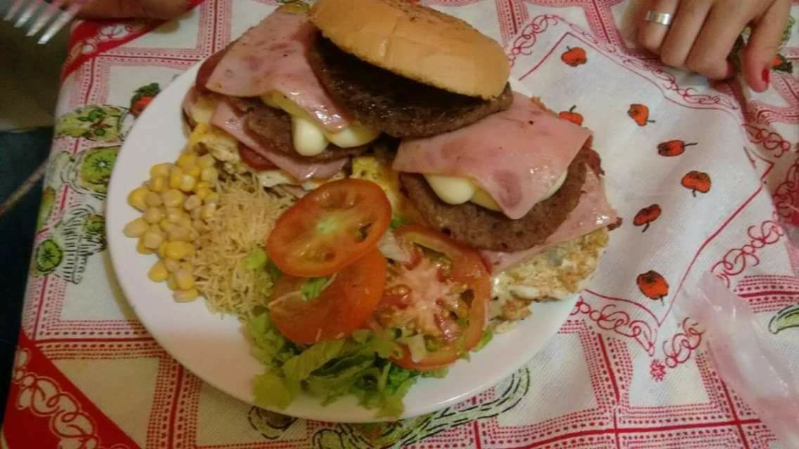 Lanchonete e pizzaria Barack