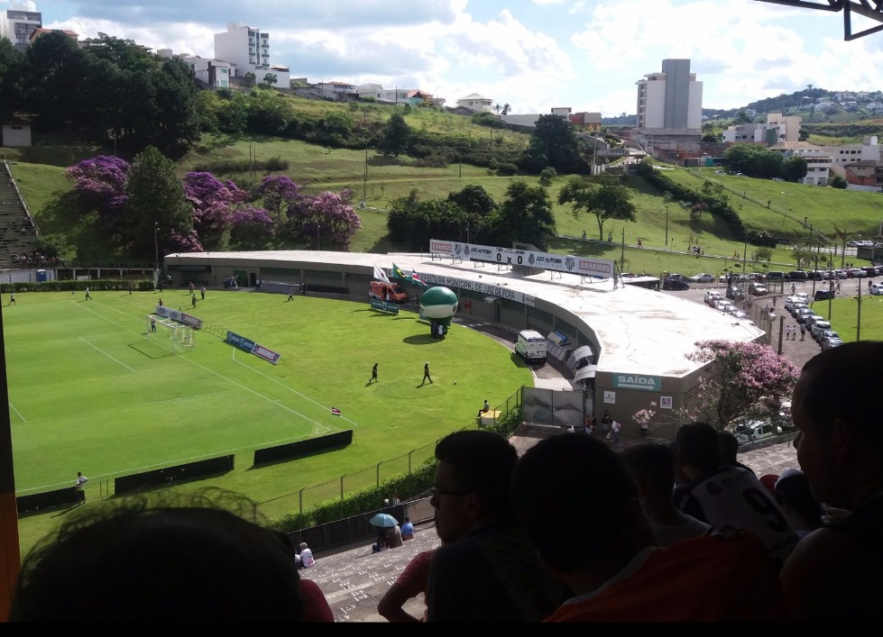 Estádio Municipal Radialista Mário Helênio