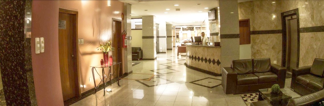 Vinds Plaza Hotel                                           