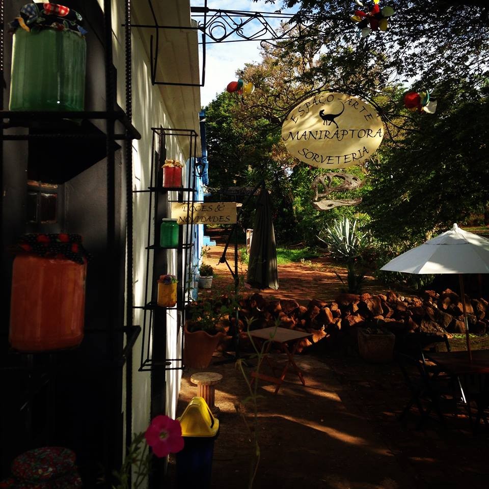Espaço Arte Maniraptora café