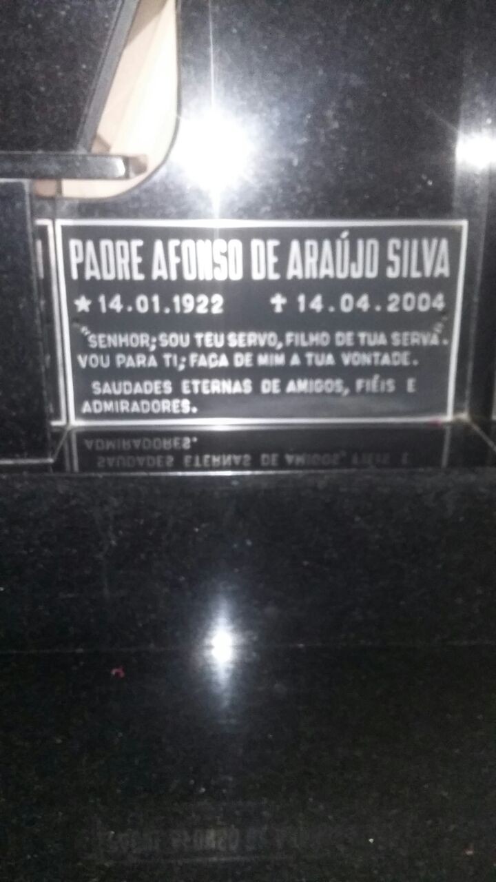 Túmulo do Padre Afonso