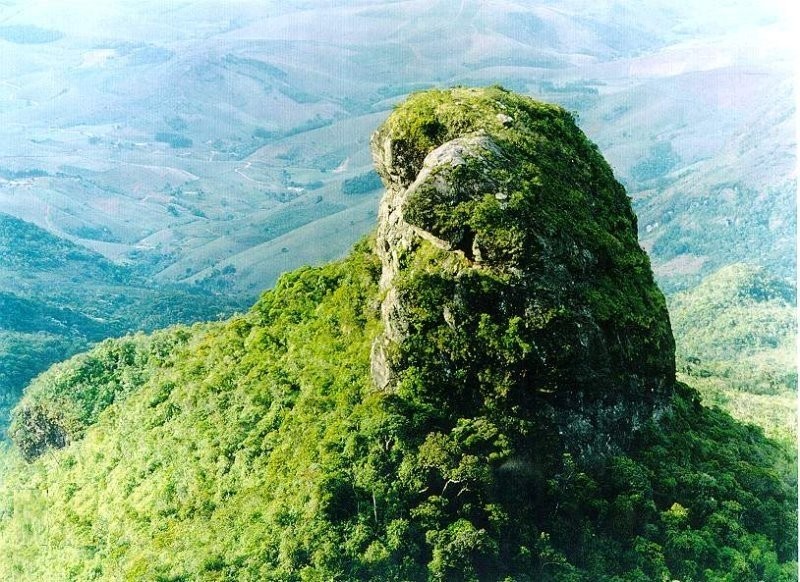 Pico do Boné 