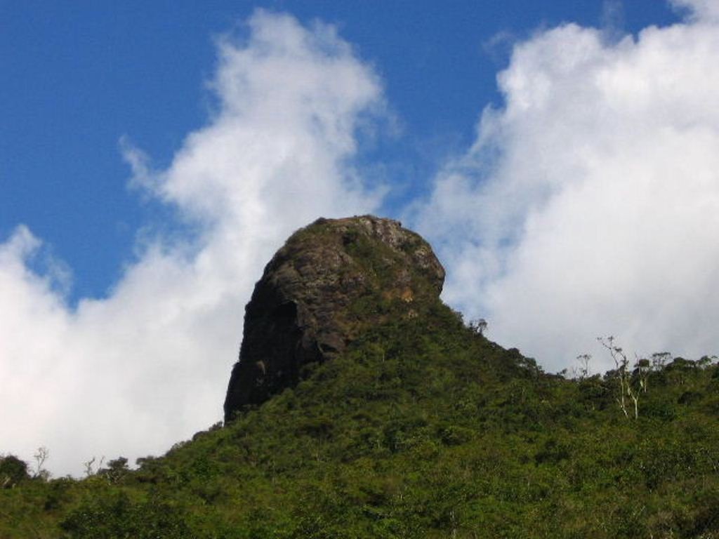 Pico do Boné 