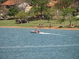 Lago das Roseiras