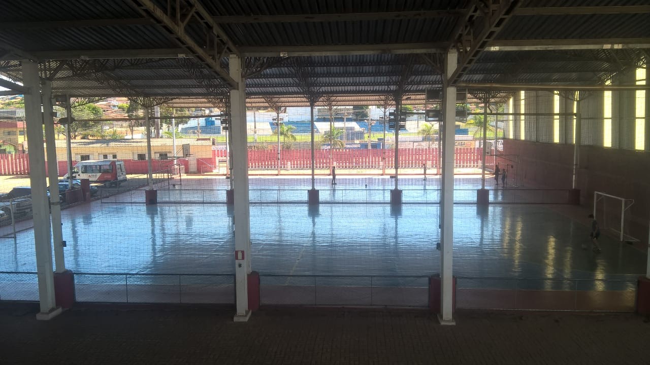 Quadra Poliesportiva