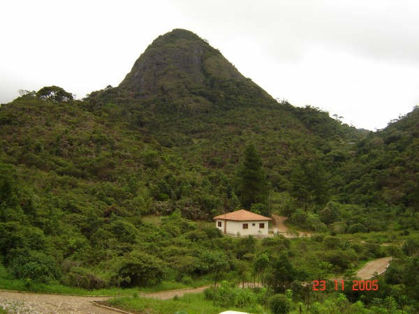 Pico do Grama 