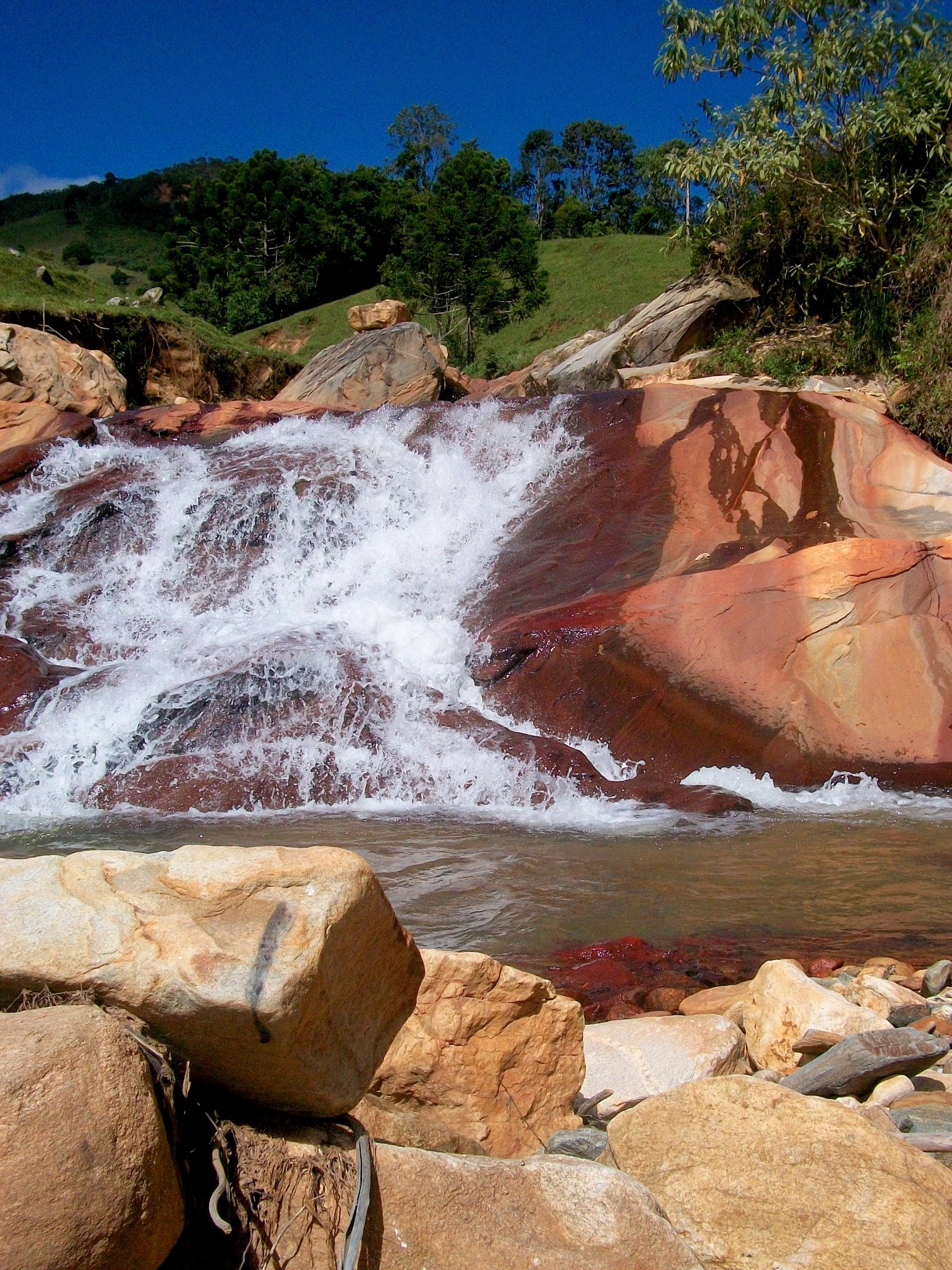 Cachoeira da Ponte Funda