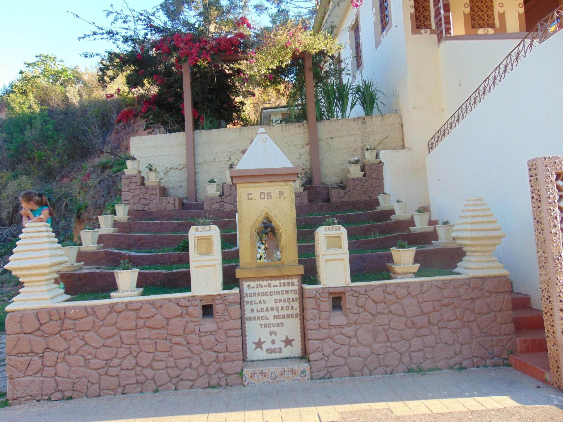Igreja de Nhá Chica