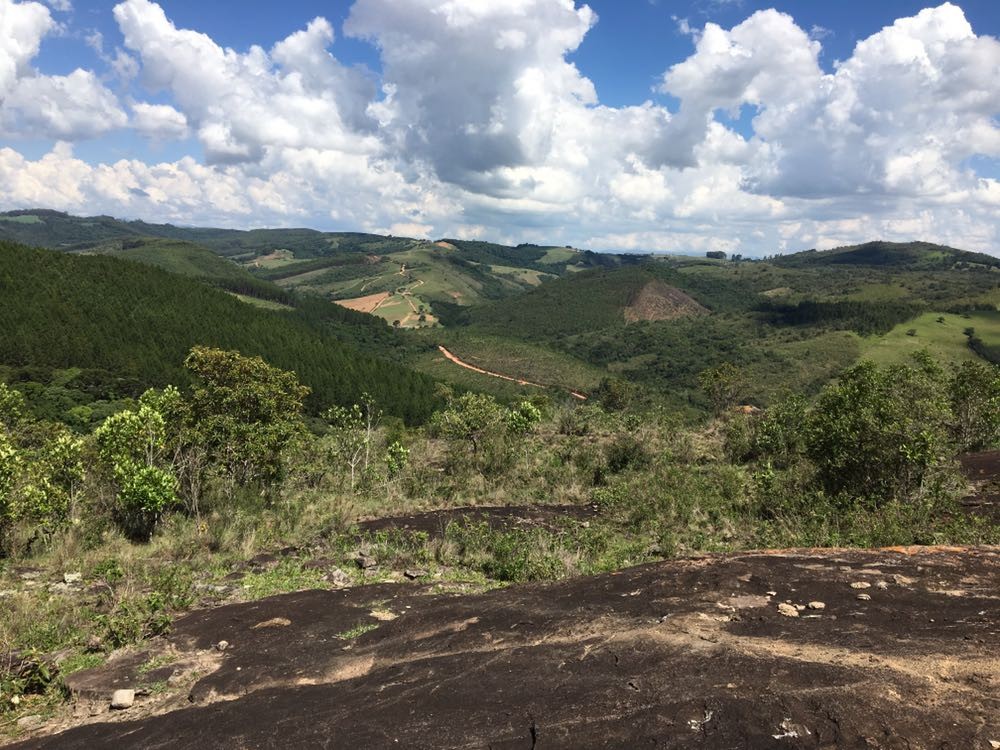 Trilha da Pedra do Tim