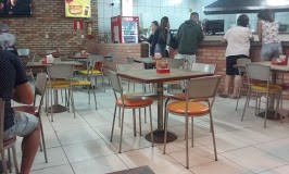 Radikal Burguer e Pizzaria