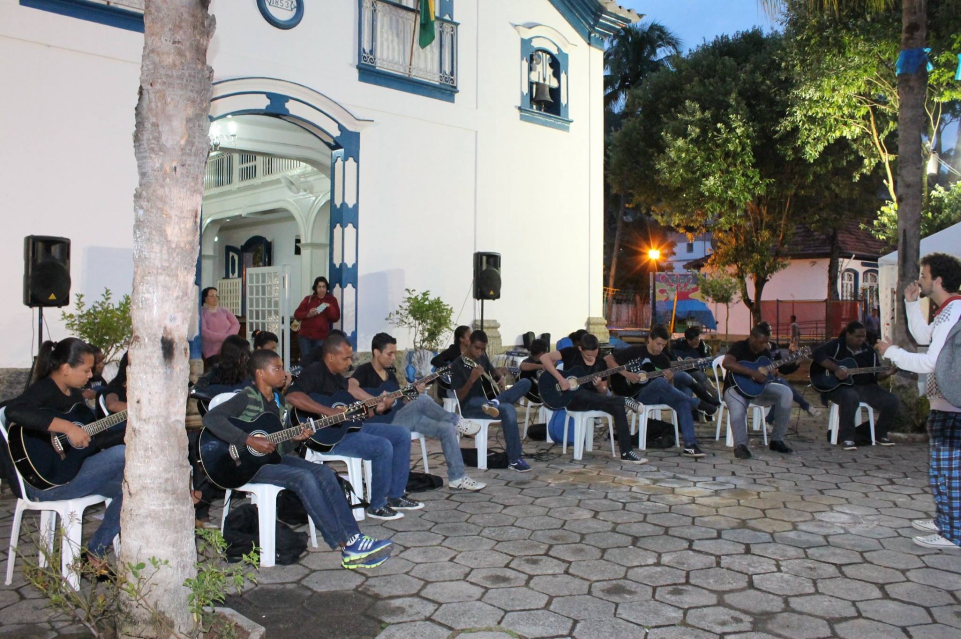 Camerata de Violões de Santana do Deserto