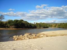 Rio Itacambiraçú