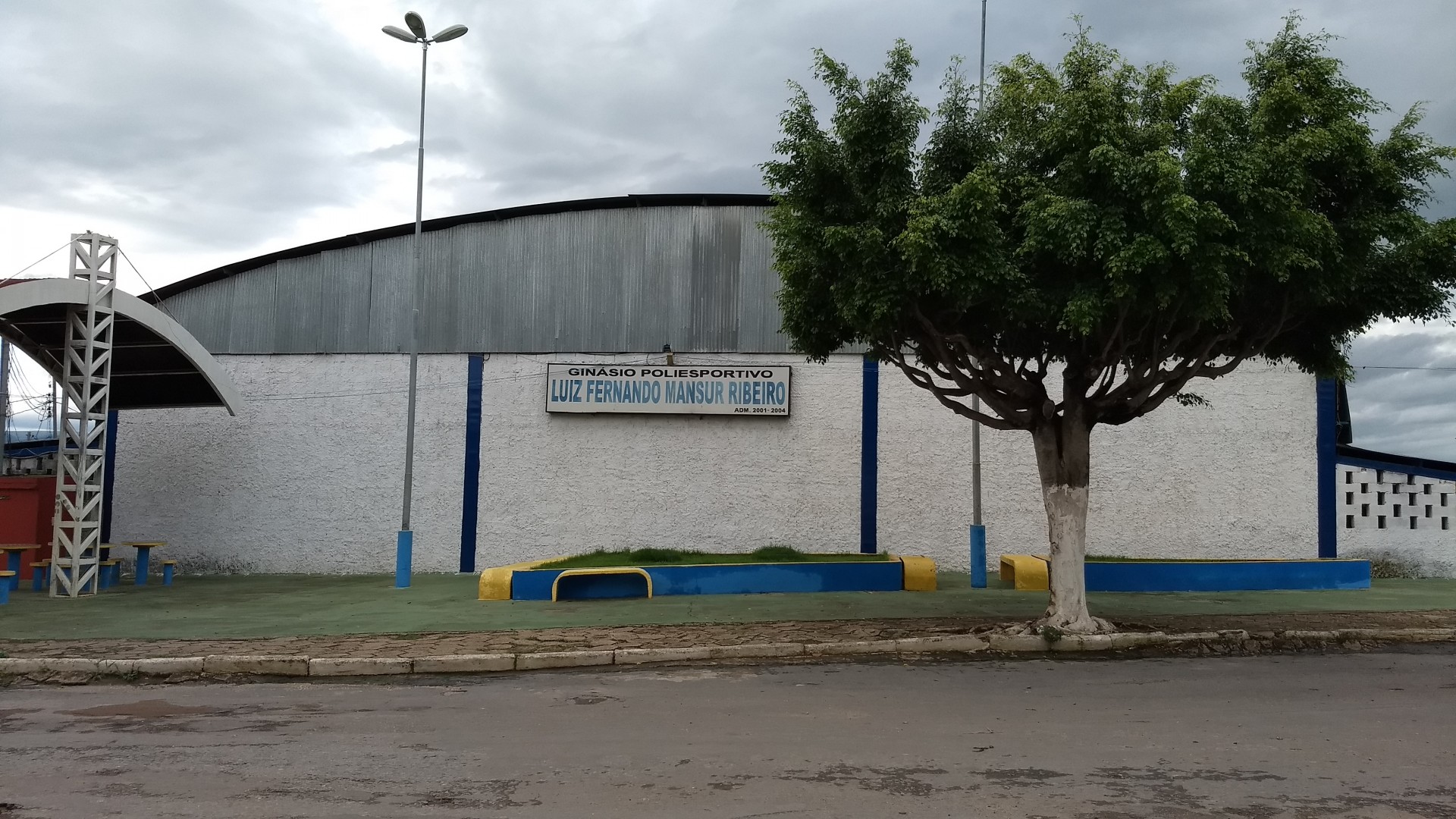Quadra Poliesportiva Luiz Fernando Mansur Ribeiro