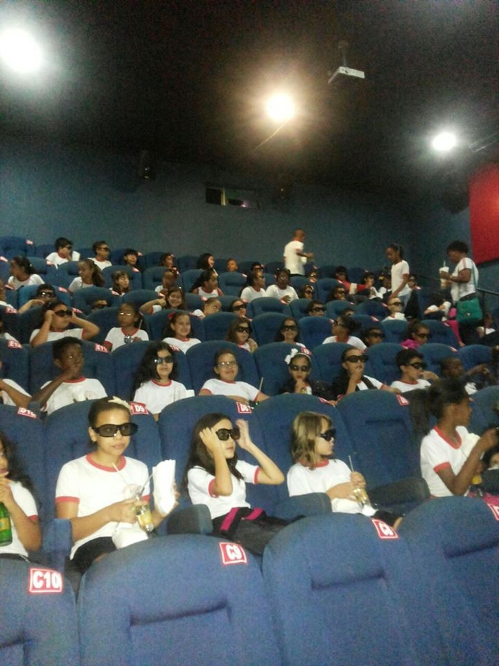 Center Cine Flap