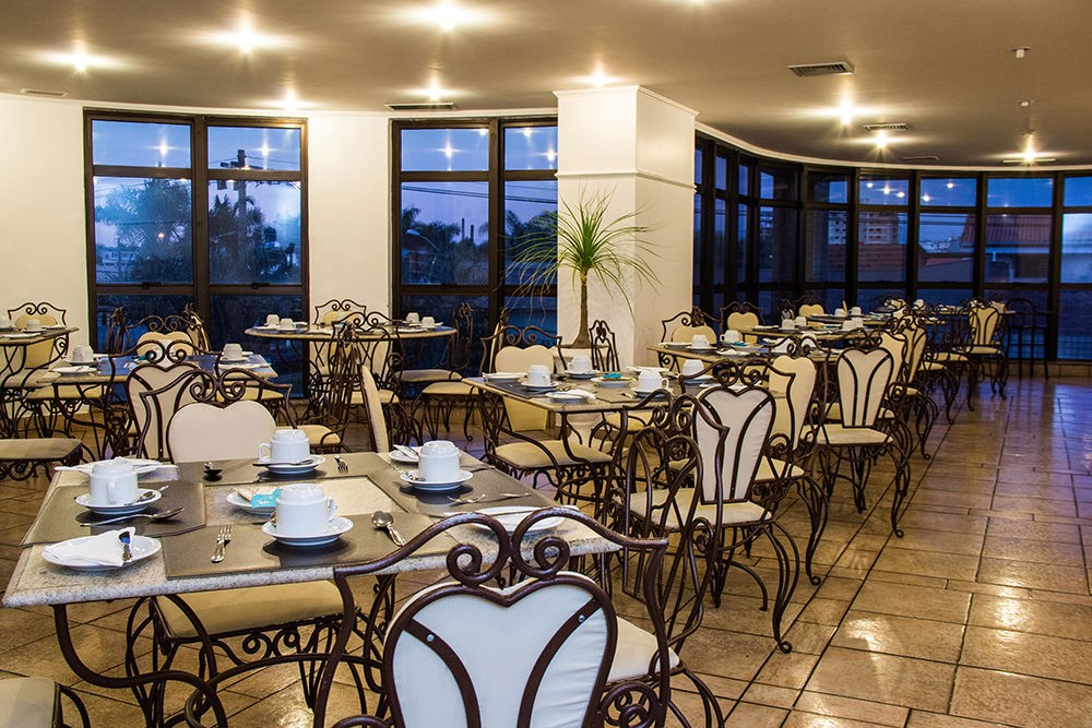 Marques Plaza Hotel