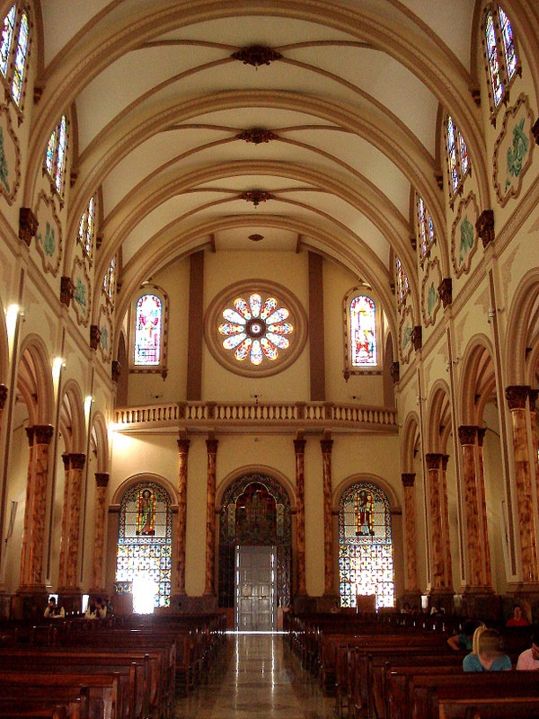 Catedral Metropolitana de Pouso Alegre