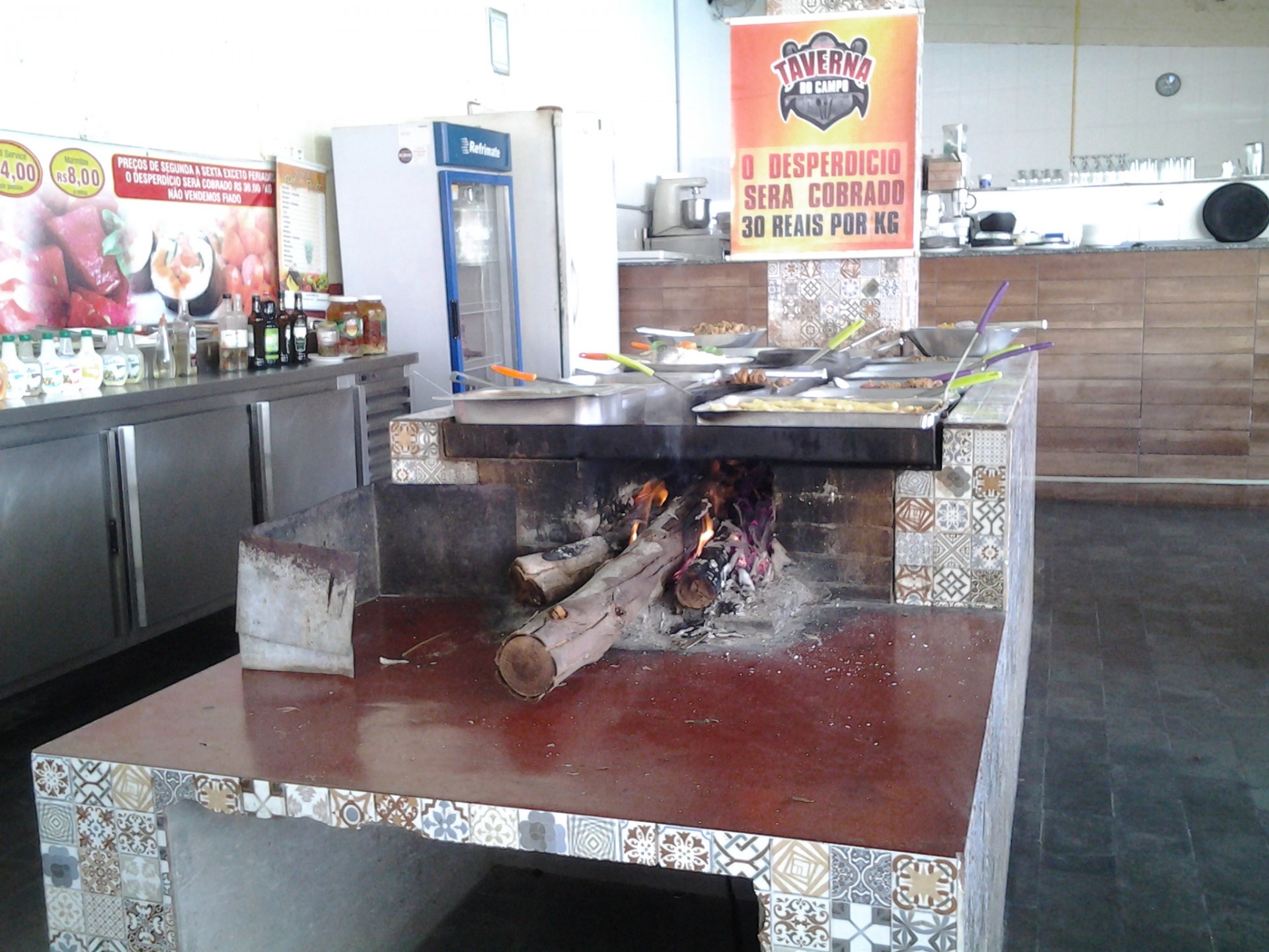 Restaurante e Pizzaria Taverna do Campo