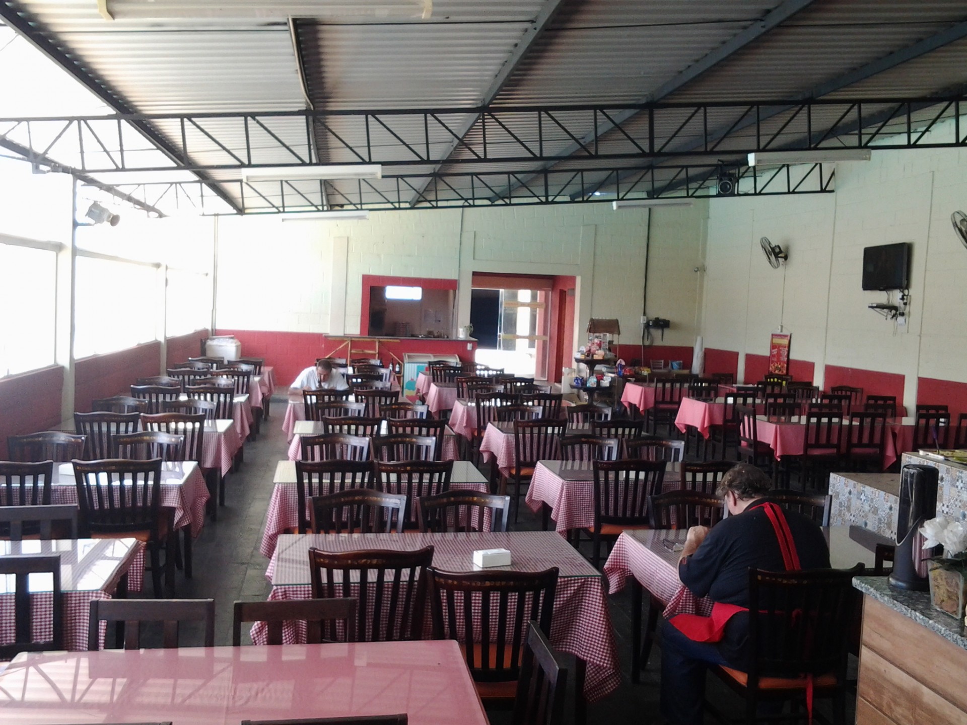 Restaurante e Pizzaria Taverna do Campo