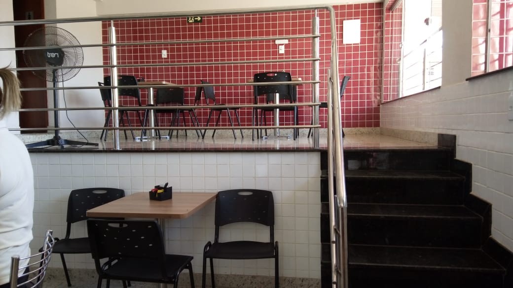  Padaria e Lanchonete Peçanha