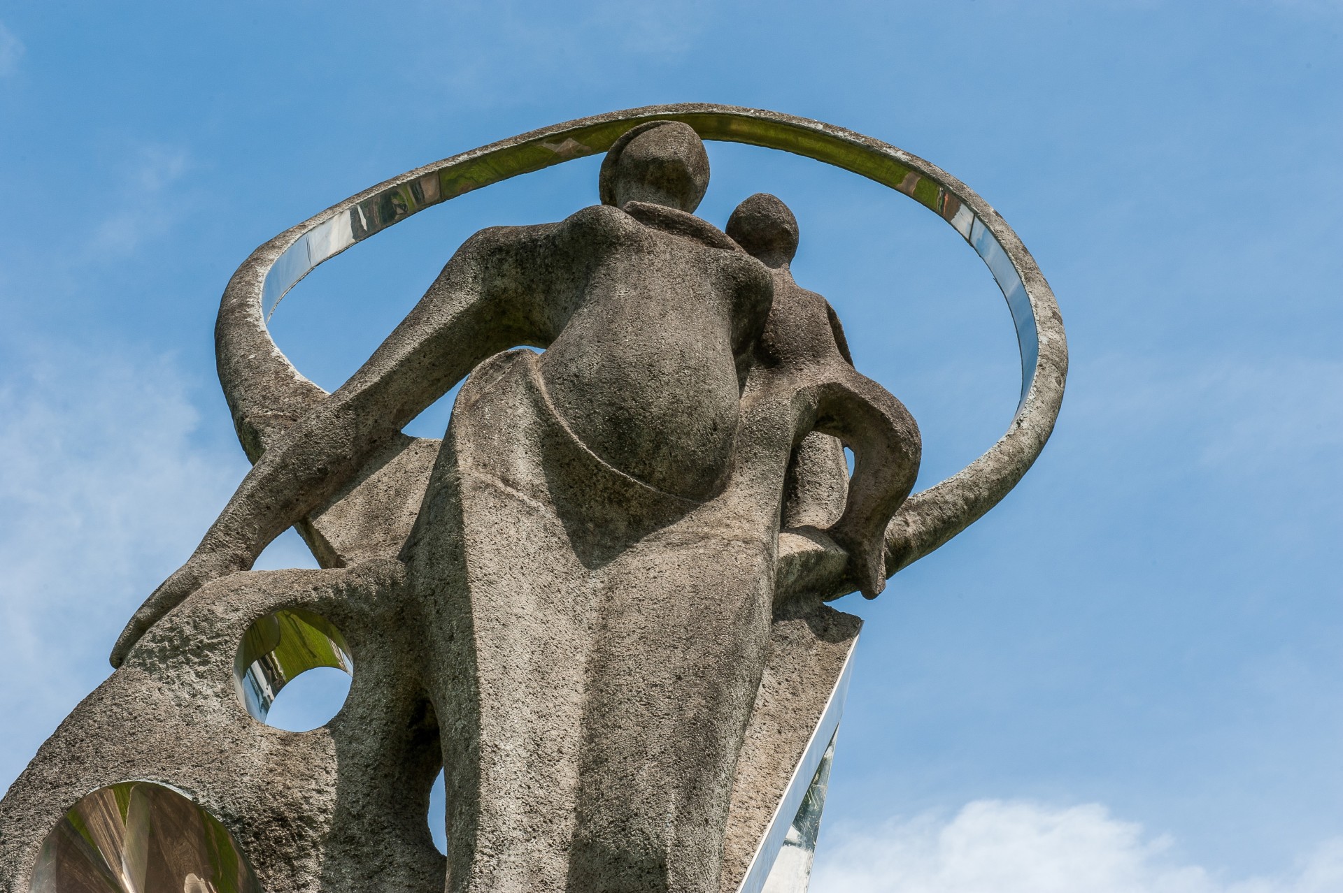Monumento Terra Mãe