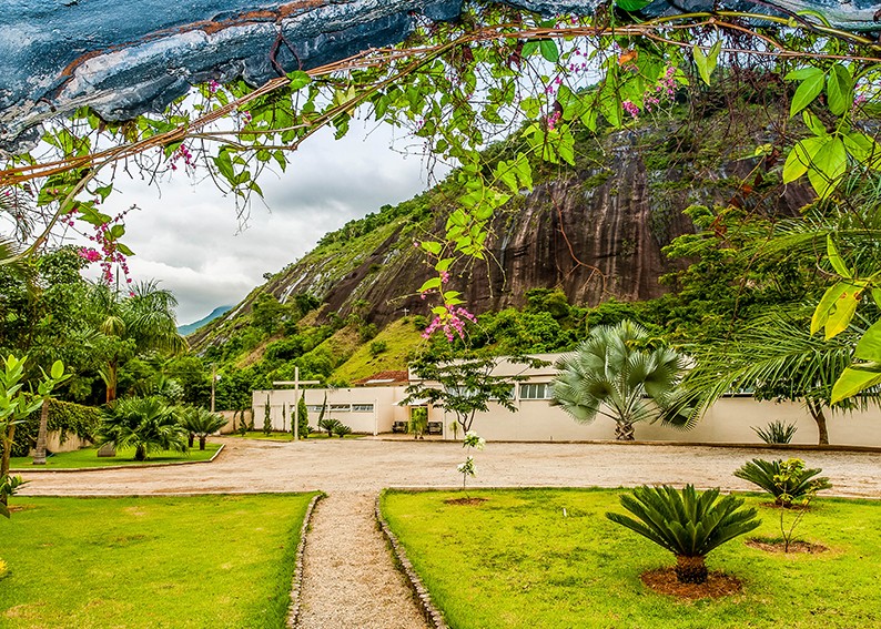 Carmelo da Santíssima Trindade e Santa Elisabeth da Trindade