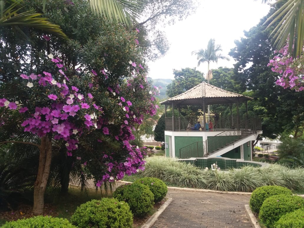 Praça Dr Augusto de Alkimim