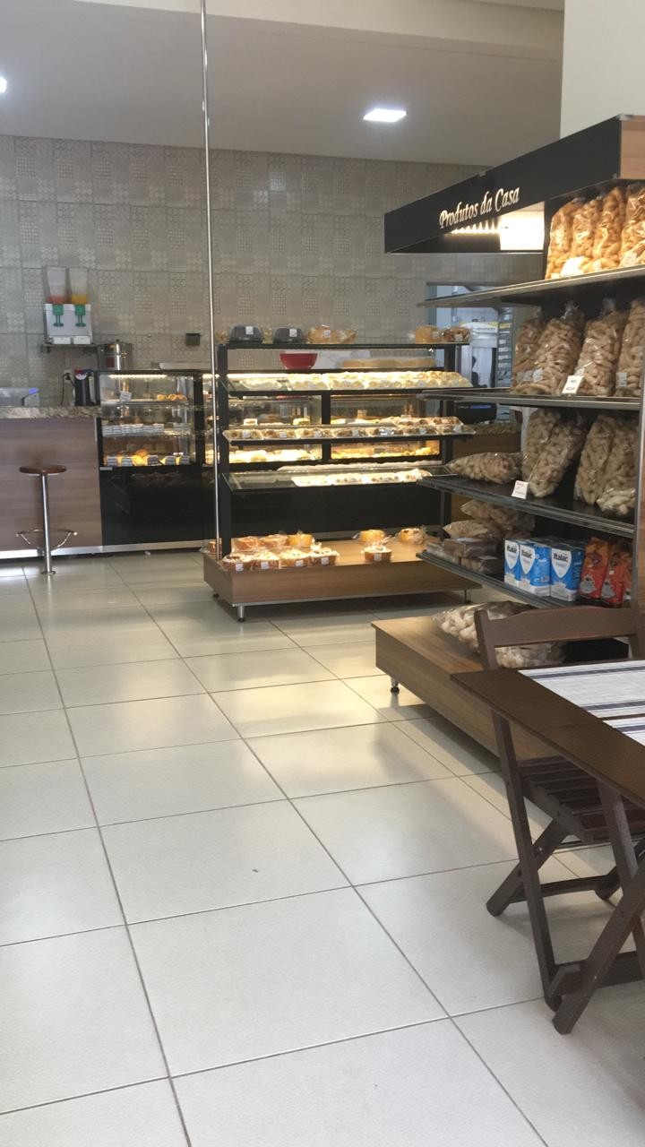 Padaria e Confeitaria Campos