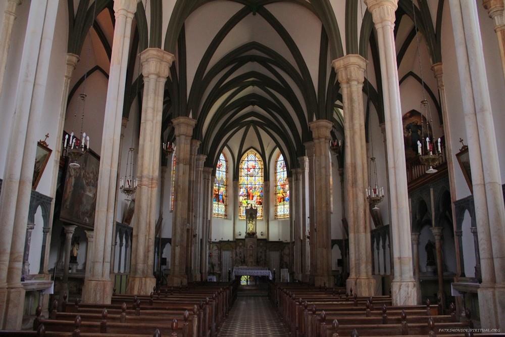 Igreja de Nossa Senhora Mãe dos Homens 