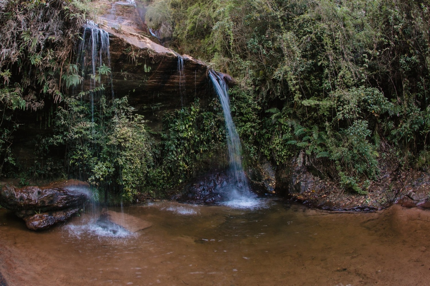 Cachoeira Três Pingos