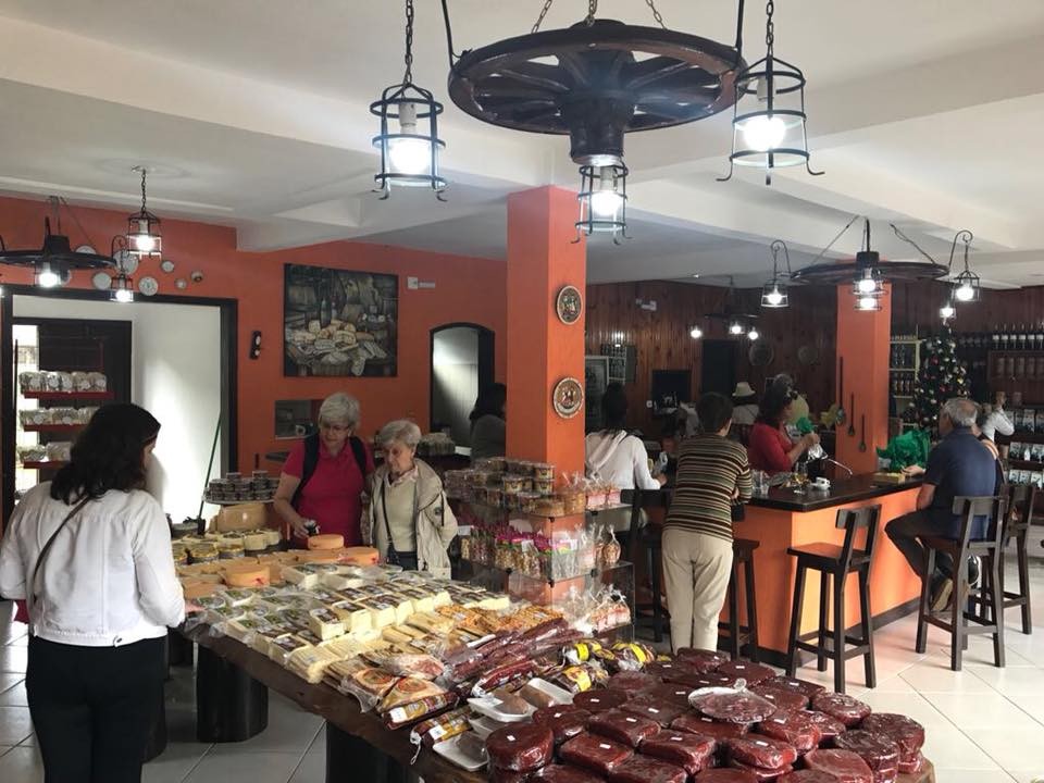 A Pioneira Empório Mineiro 