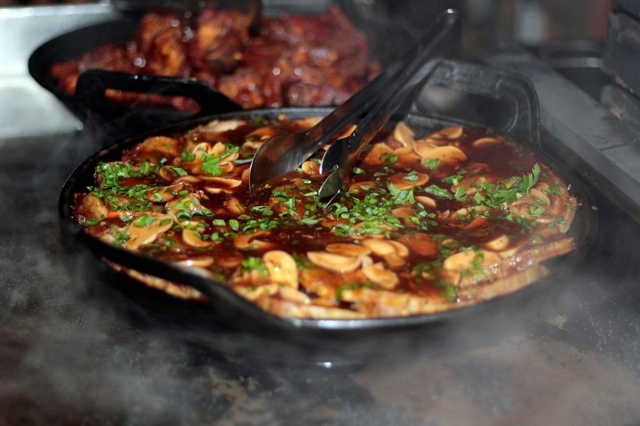 RESTAURANTE E LANCHONETE SABORES DA LINGUICA