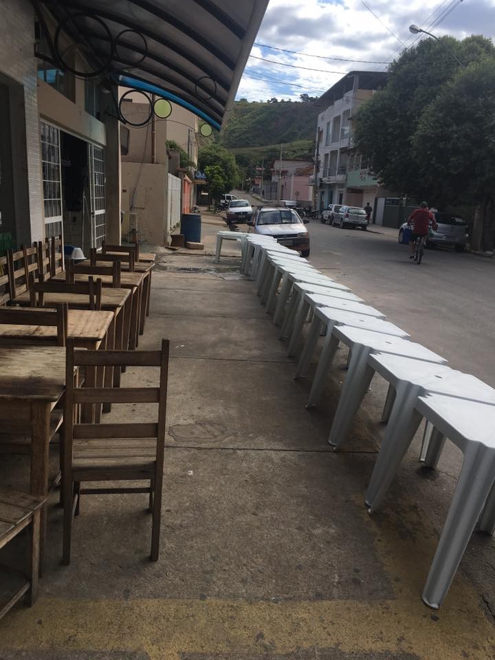 Gulao Lanches - Aladir Terra da Silva Filho - ME