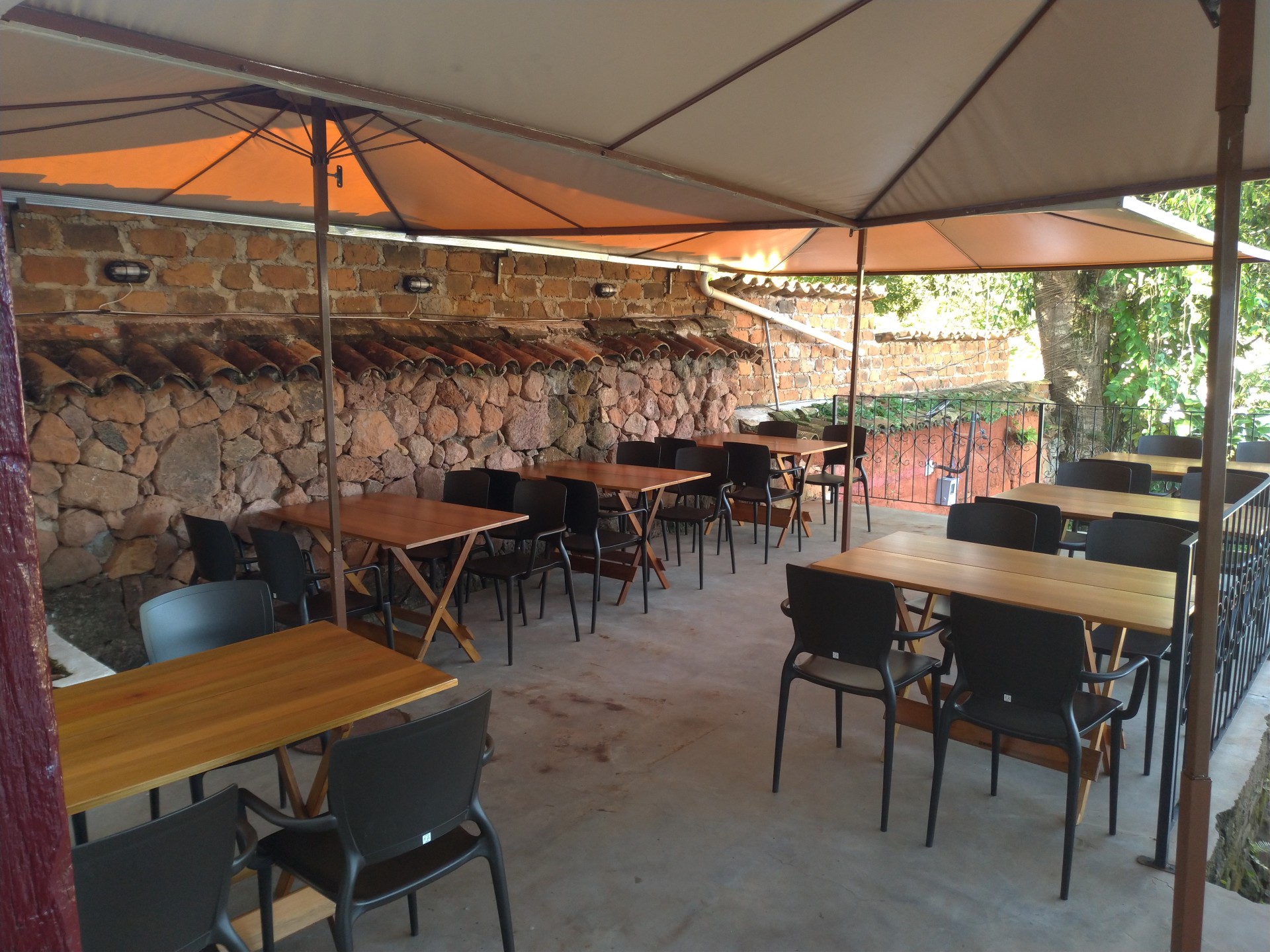 ALMA MATER RESTAURANTE