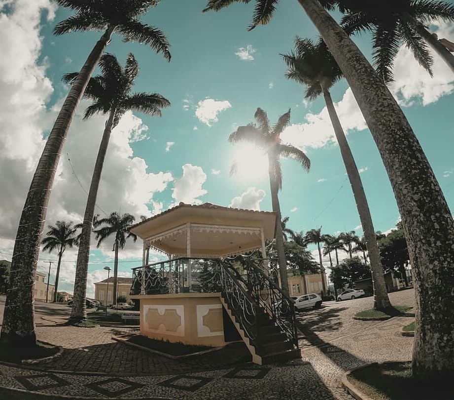 Praça Cassiano Campolina