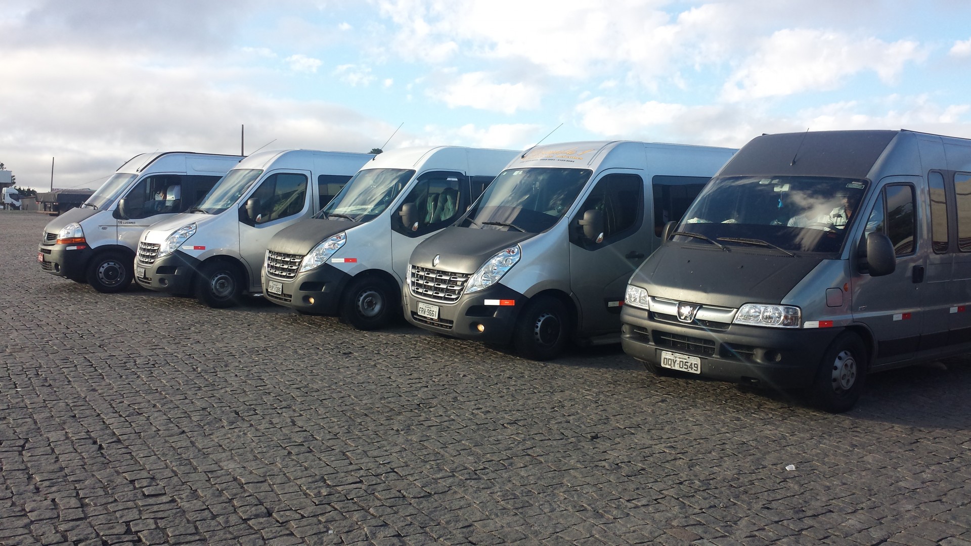 JR Tour Locacão