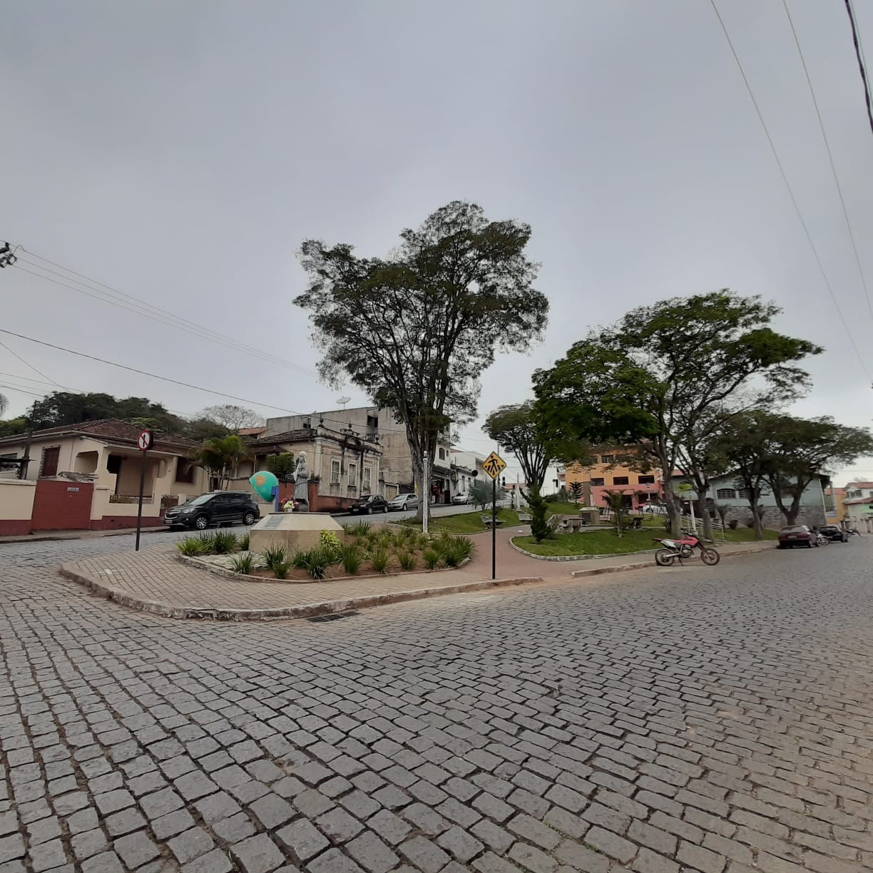 Praça Coronel Joaquim Resende