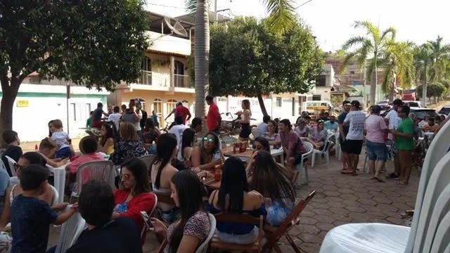 Full House Petiscaria e Pizzaria 