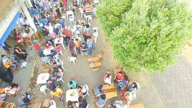 Full House Petiscaria e Pizzaria 