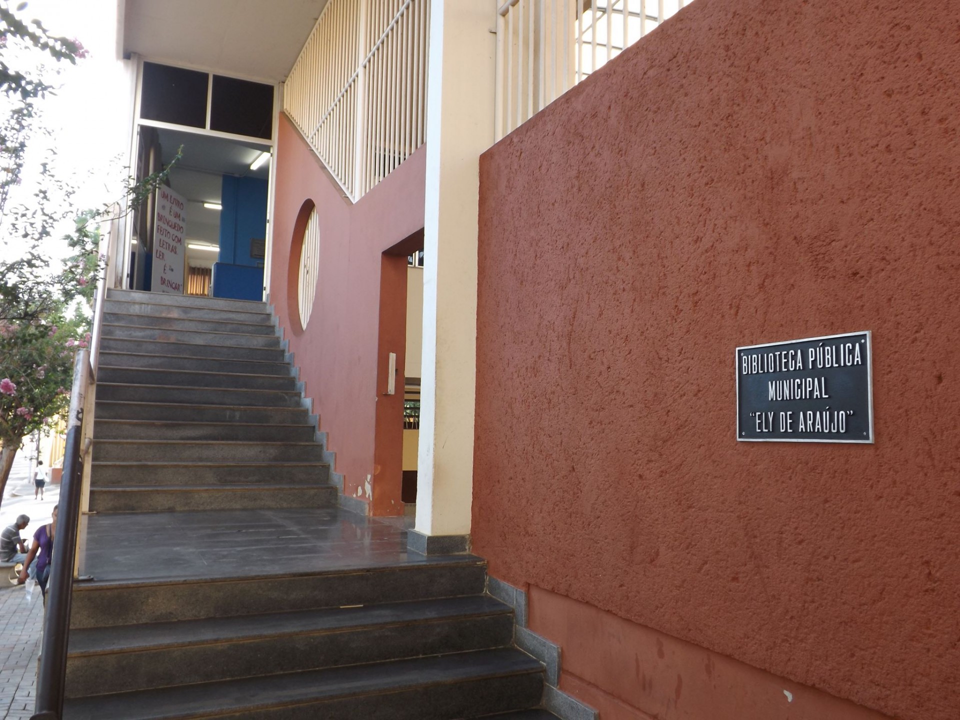 Centro Artístico e  Cultural Ely de Araújo